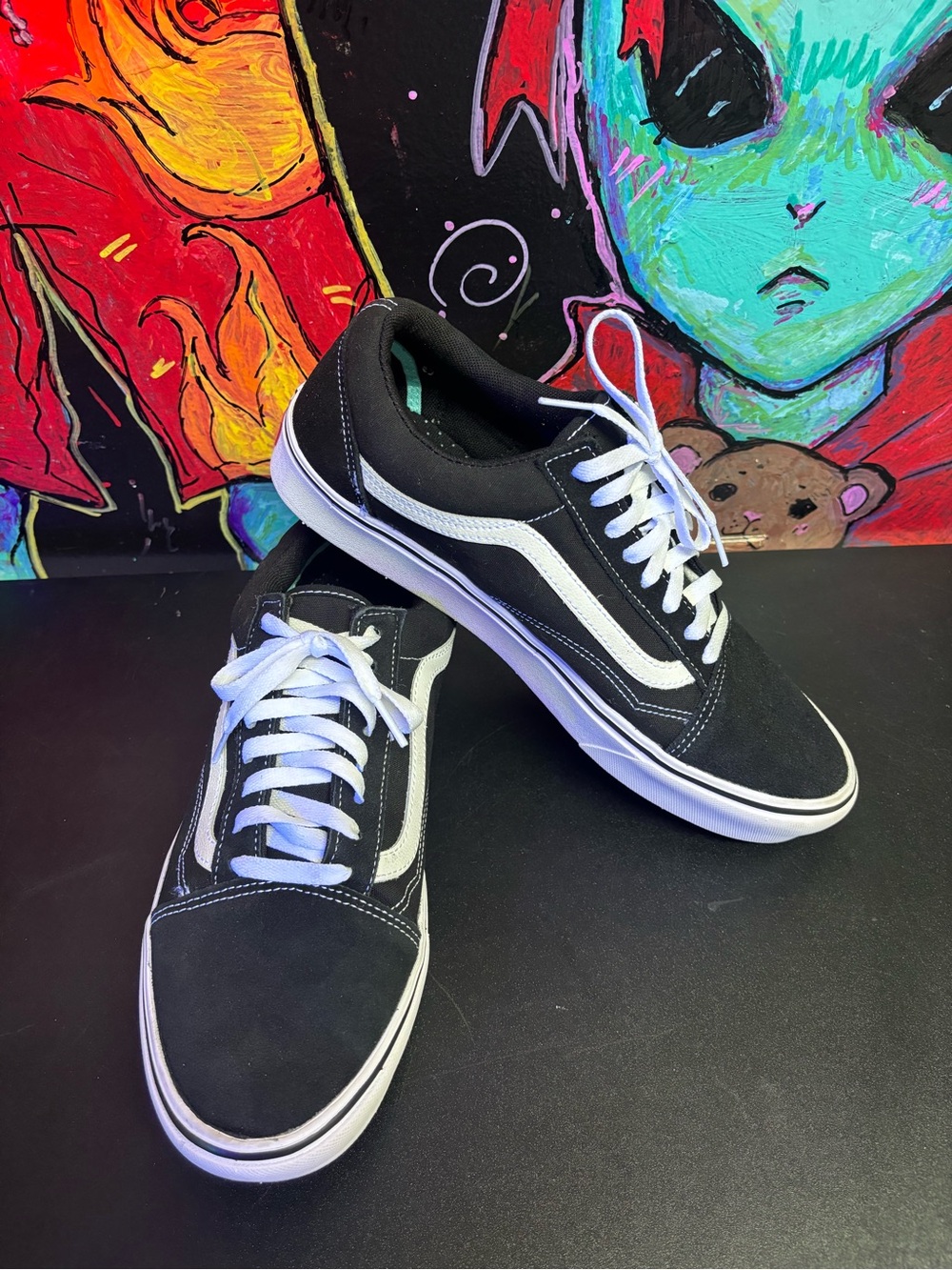 Black and White Vans for men and women